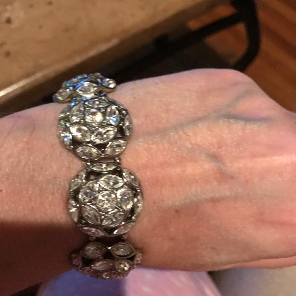 Stunning Bracelet - image 3